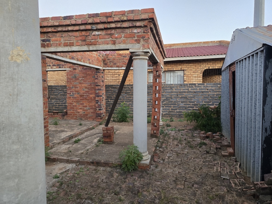 0 Bedroom Property for Sale in Lethlabile North West